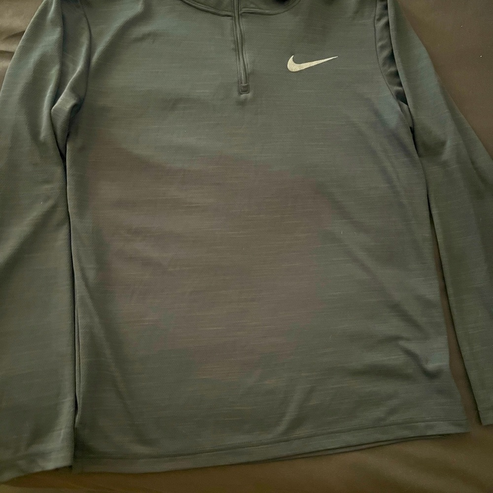 Nike Pullover